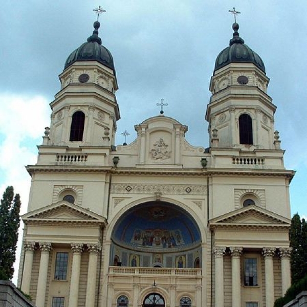 Mitropolia Moldovei si Bucovinei poza
